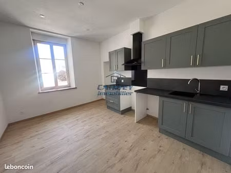 appartement 2 pièces 67 m²