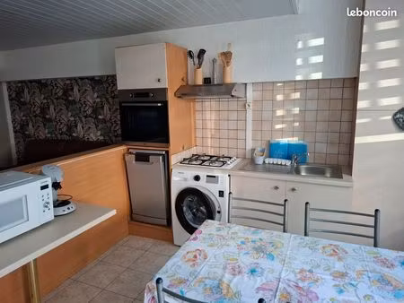location appartement centre montherme