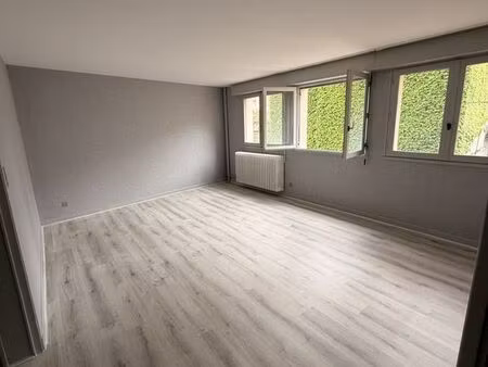 appartement 3 pièces 78 m²