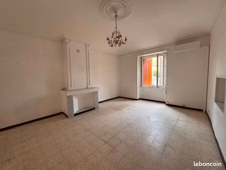 appartement 3 pièces 92 m²