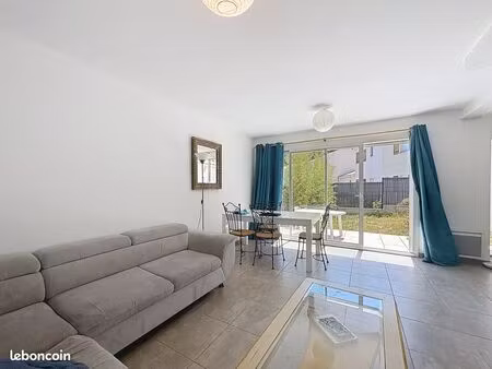 villa 4 pièces 87 m²