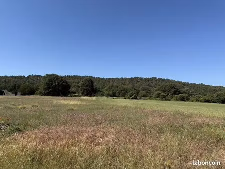 terrain 850 m² gardanne