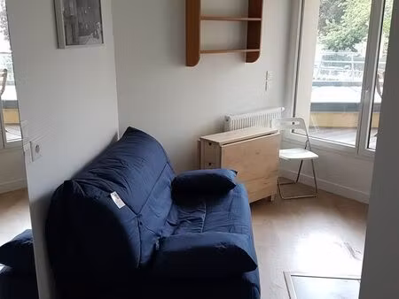 studio 18 m2 dans immeuble de standing