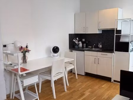 charmant studio totalement équipé