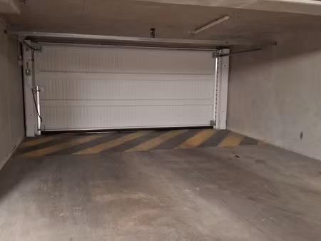 garage a louer