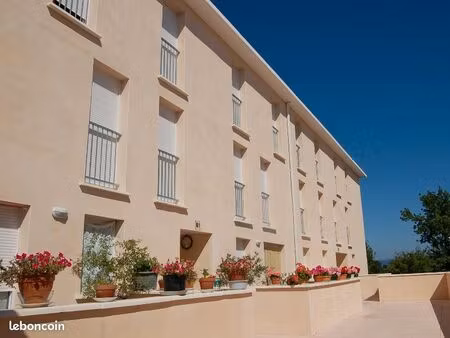 appartement 4 pièces 77 m²
