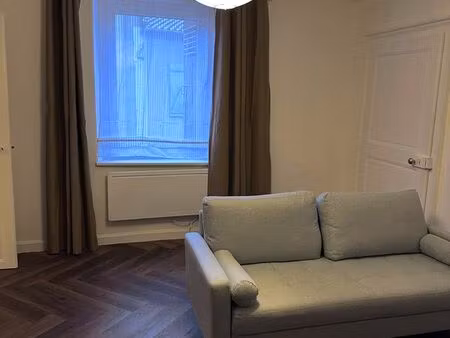 f2 meublé tout équipé