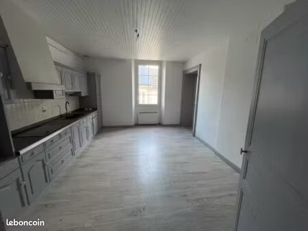 appartement 3 pièces 70 m²