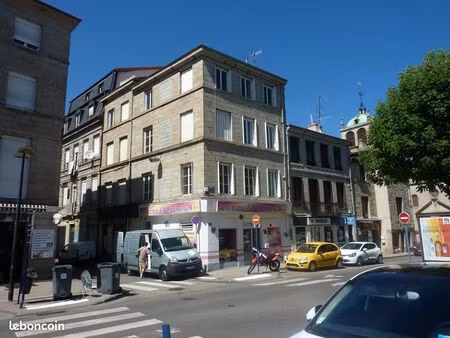 appt ancien f2 70m²