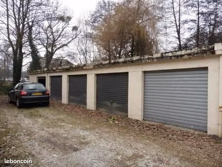 bernay garage a louer