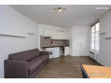location meublée studio rdc/ paris 9e