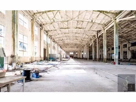 surface industrielle à louer à 35de la samme binche (vbe32817)