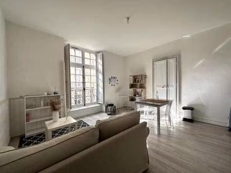 location appartement 3 pièces à nantes (44000) : à louer 3 pièces / 57m² nantes
