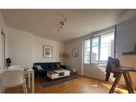 location appartement  m² t-3 à brest  730 €