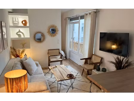 location appartement  30.65 m² t-2 à paris 11  1 398 €
