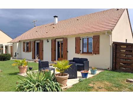 maison sury-près-léré 127 m² t-3 à vendre  162 000 €