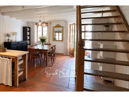 maison 8 pièces - 179 m²