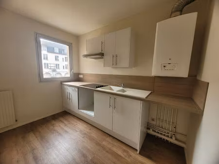 rouen f2 44m2 - non meuble - cave + garage