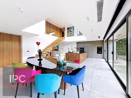 villa 201 m2