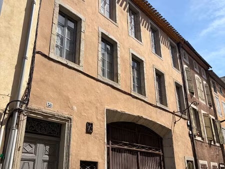 location appartement t2 meublé avec cellier indépendant au premier étage au coeur de la ba