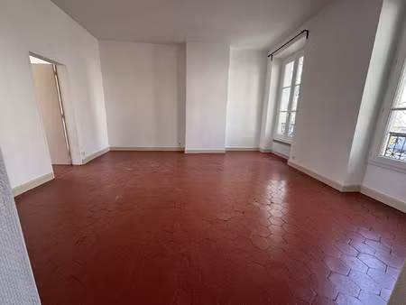 beau 3 pièces - 66m2 - chateau landon (paris 10)