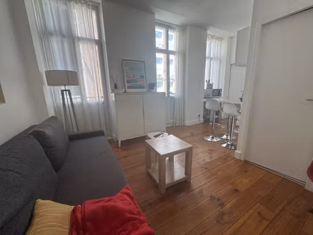 t2 au 1er etage