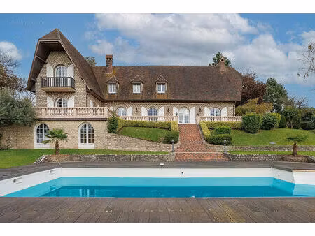 vente maison 5 pièces  214.37m²  beauvais