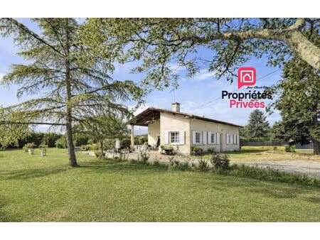 tout proche de saint-andré de cubzac à prignac et marcamps -33 710 - maison contemporaine 