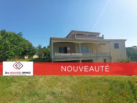grande maison familiale avec sous-sol