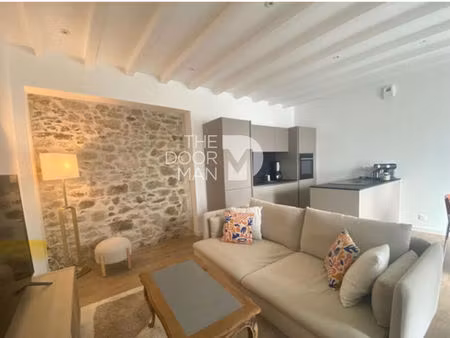 maison 44320