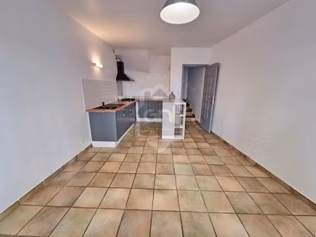 a louer maison duplex 2 pièces piolenc