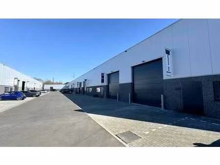 nouveau bâtiment de stockage à louer à sint-lenaarts