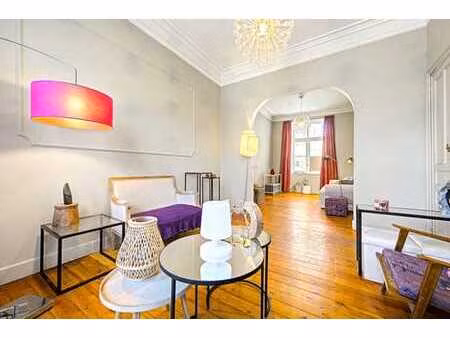 sport city : magnifique triplex de 221 m² – 4 chambres en c