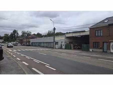 entrepôt 2800m² à louer à tubize
