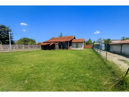 vente terrain 653 m² à ares (33740)  319 200 €
