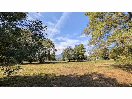 vente terrain 1105 m² à châteauneuf-grasse (06740)  430 000 €