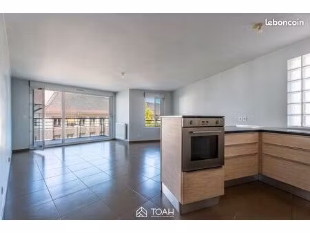 appartement type 3 de 72m² annecy centre