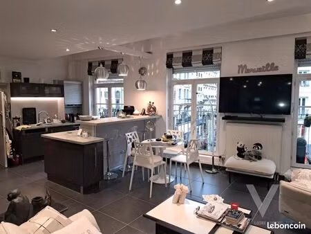 appartement 4 pièces 121 m²