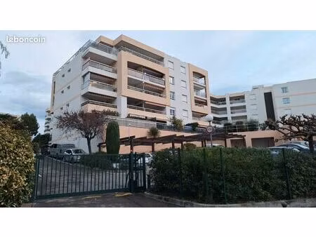 a louer cave 2m2 saint laurent du var