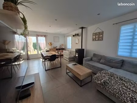 maison 3 chambres  garage et jardin