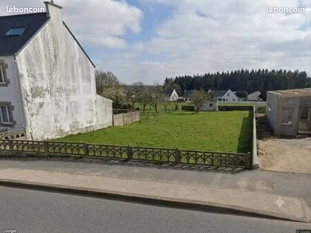 terrain proche centre camors 660m2