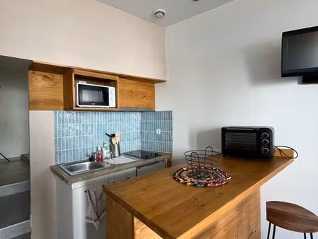 t2 meublé en duplex