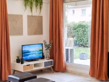 beau t2 de 48m2 avec jardin de 104m2 + cave + parking à bagneux