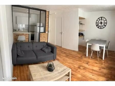 f2 bis de 50 m² en plein centre-ville de châteauroux – libre immédiatement