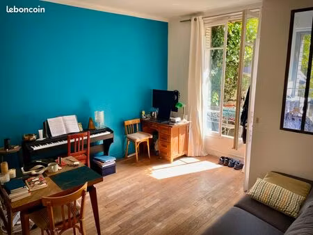 quartier gambetta appartement sur cour fleurie