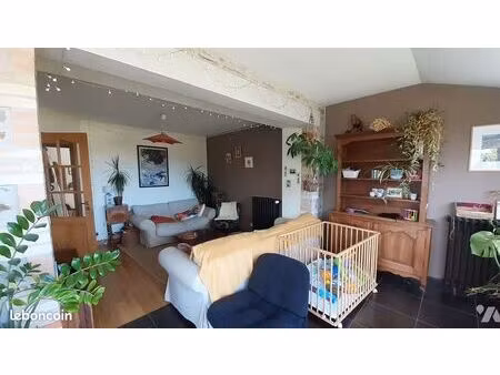 maison 6 pièces 104 m²