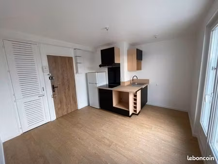 appartement f2 avec terrasse entièrement rénové