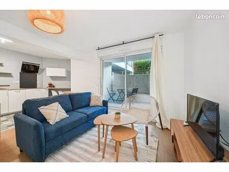 appartement 1 pièce 42 m²