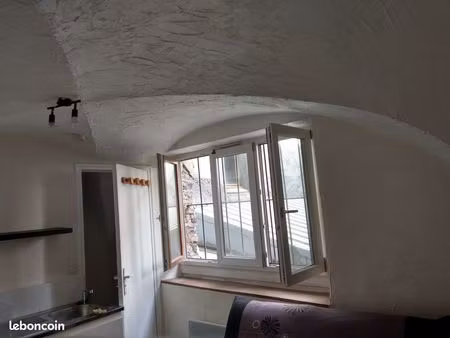 studio centre ville - saisonnier ou etudiant