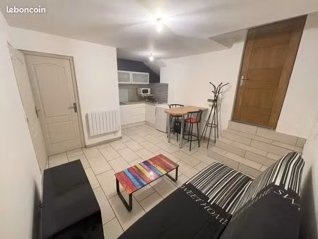 f2 meublé 30m2